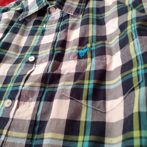 Wrangler Jeans CO. Button Up Shirt - Picture 2 of 3